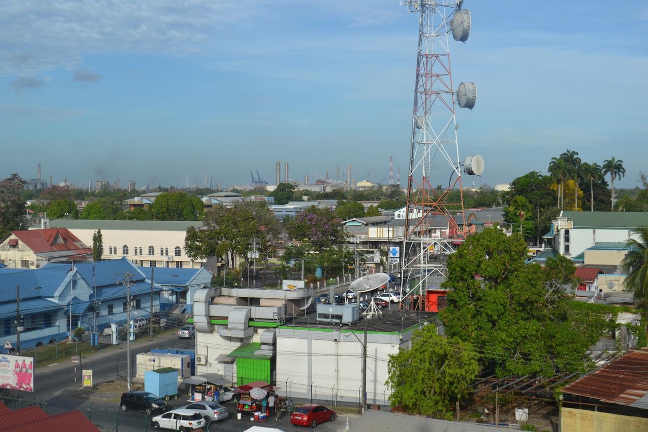 Metro Hotel Couva Ngoại thất bức ảnh