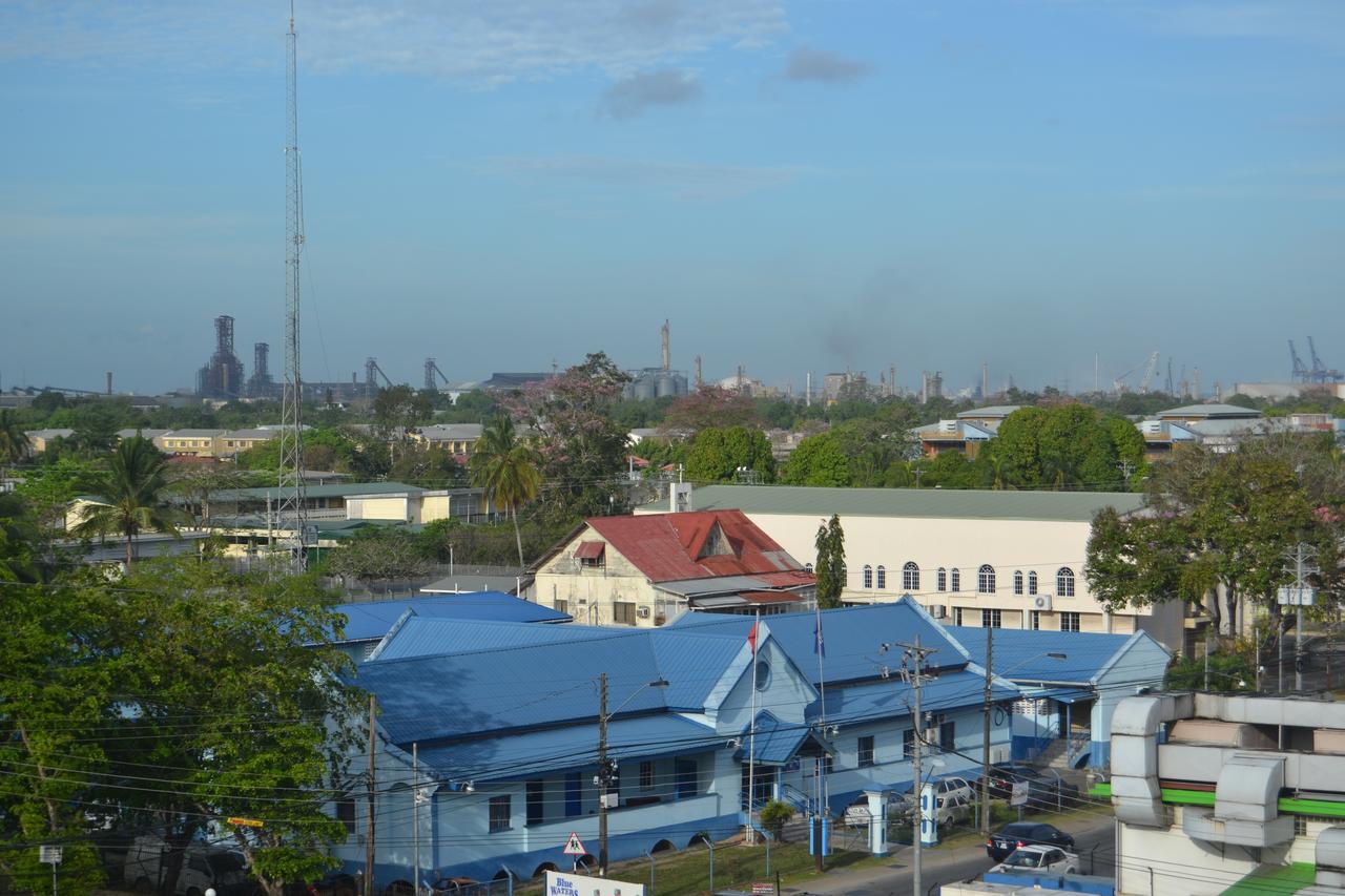 Metro Hotel Couva Ngoại thất bức ảnh